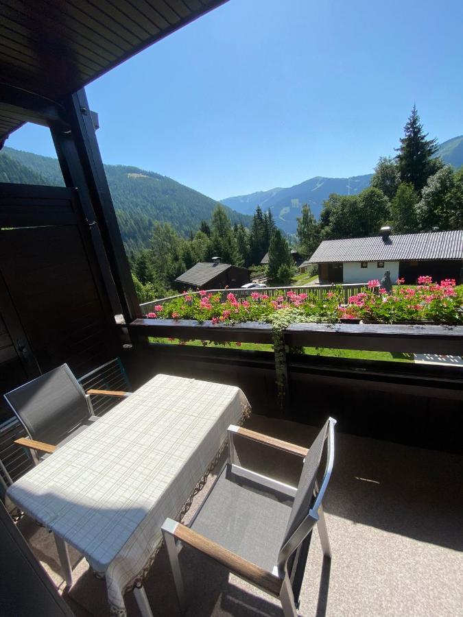 Appartement Latschen - Ferienhaus Bad Kleinkirchheim Buitenkant foto