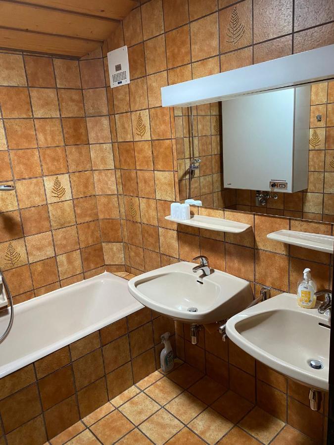 Appartement Latschen - Ferienhaus Bad Kleinkirchheim Buitenkant foto