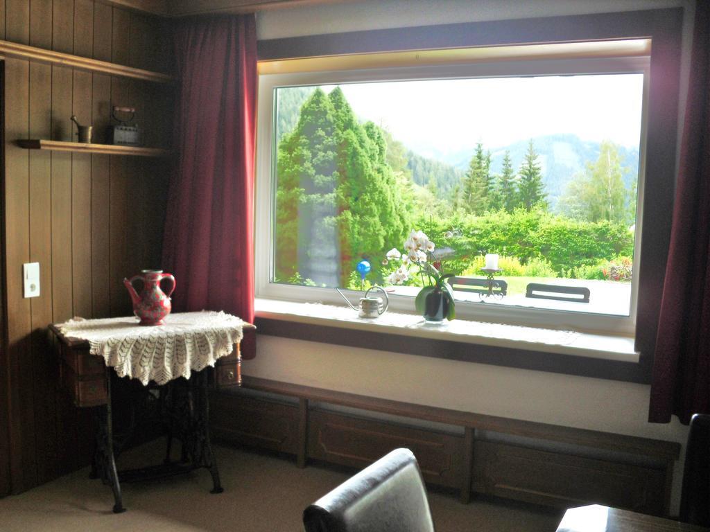 Appartement Latschen - Ferienhaus Bad Kleinkirchheim Kamer foto